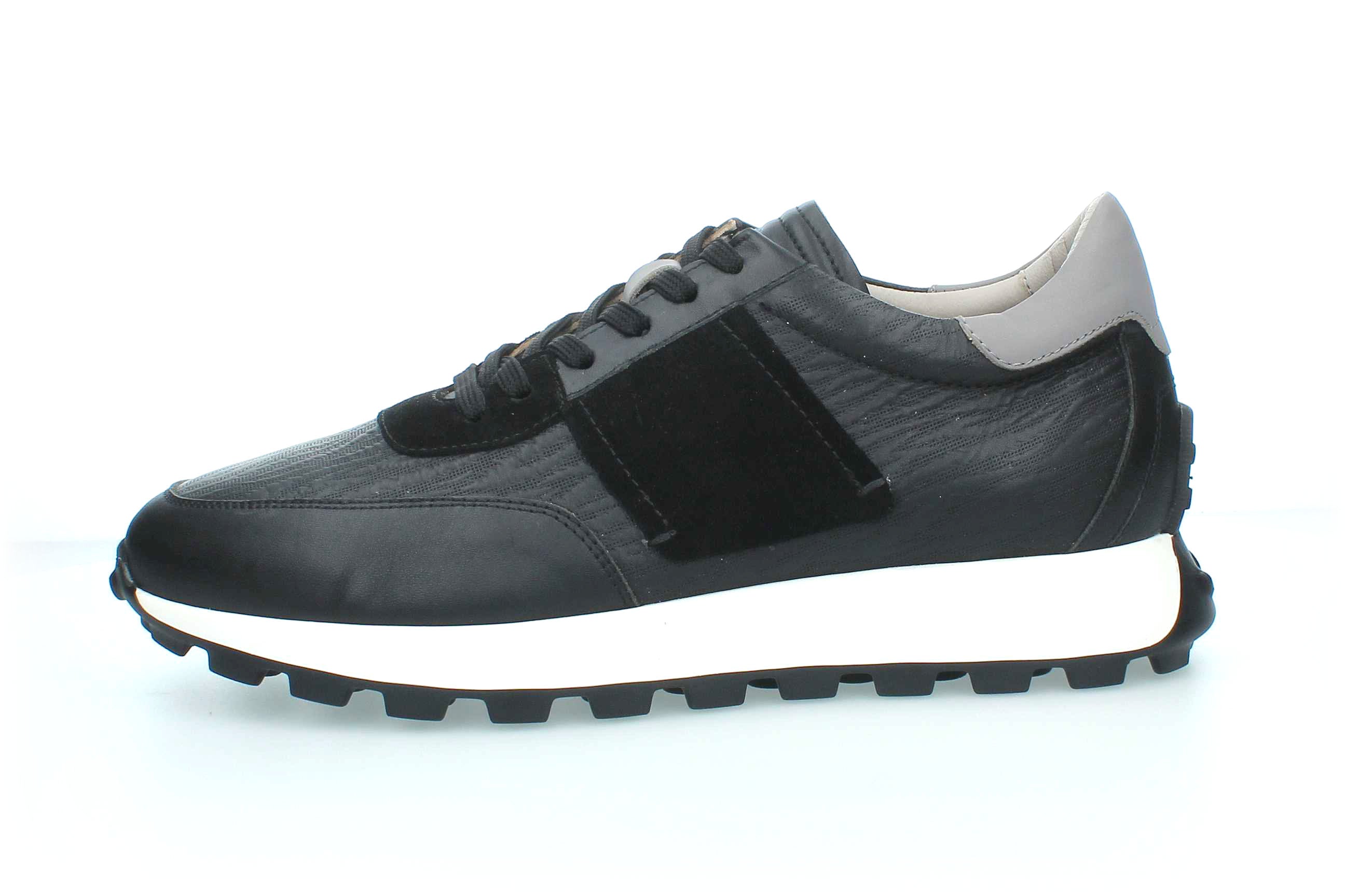 Triad | 5740