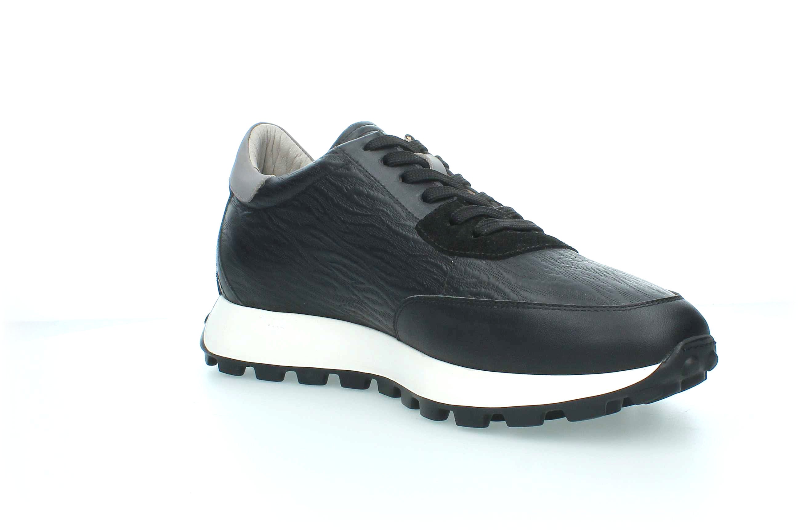 Triad | 5740