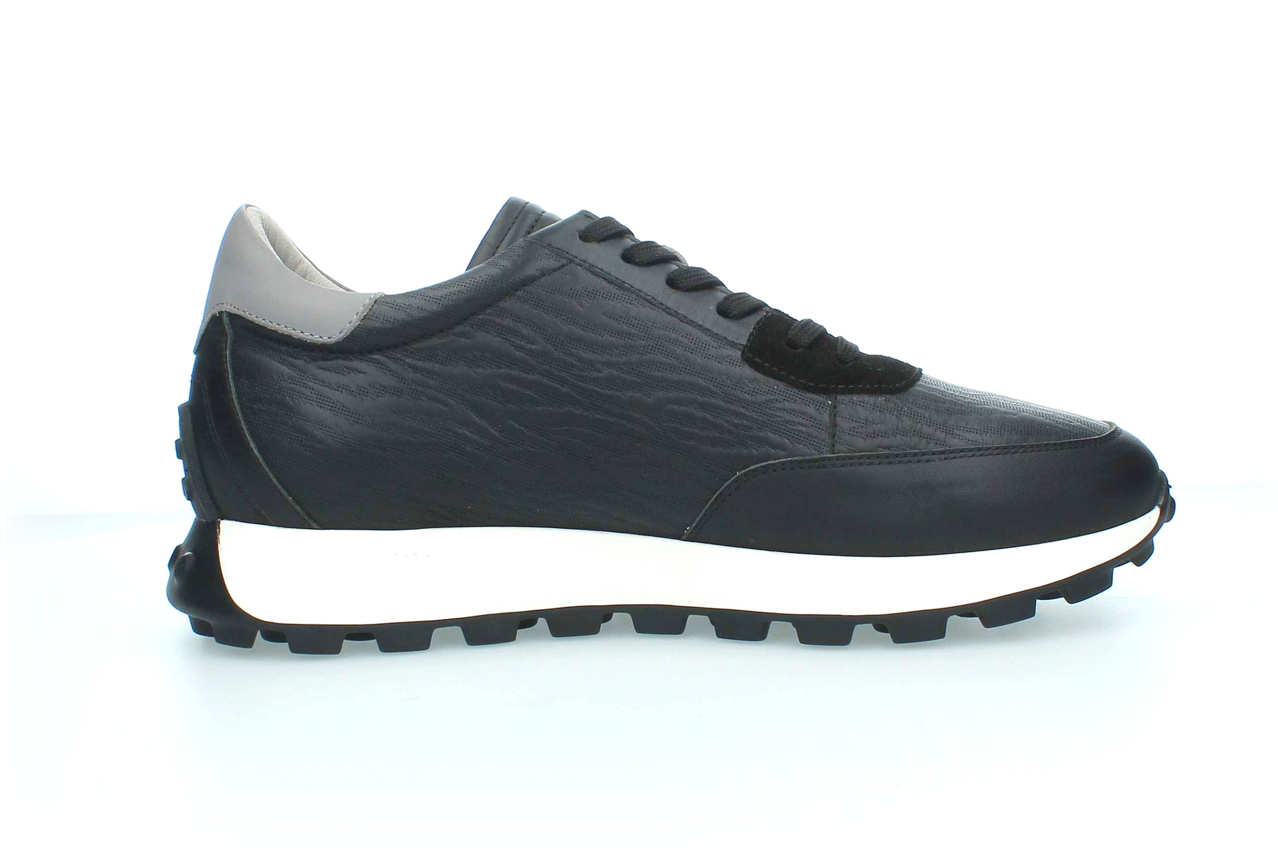 Triad | 5740