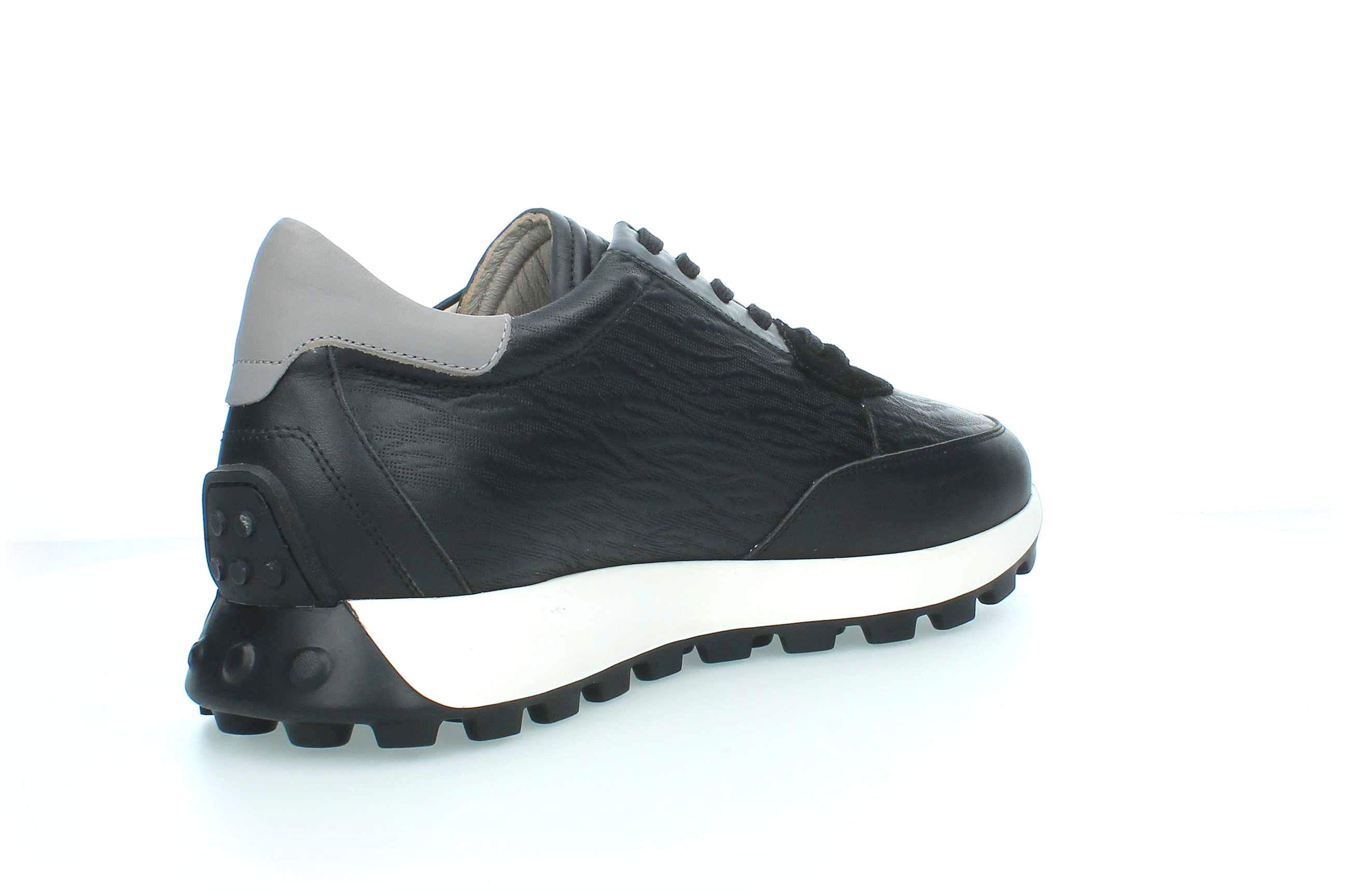 Triad | 5740