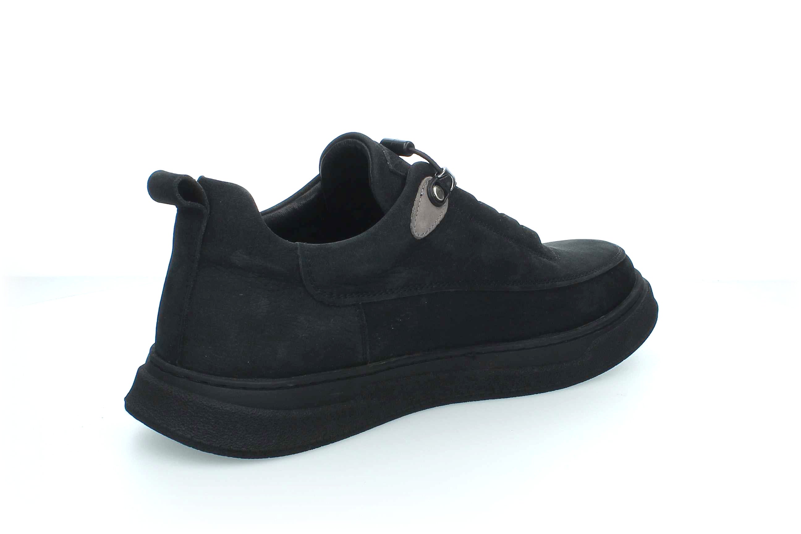 UrbanEase | 2442