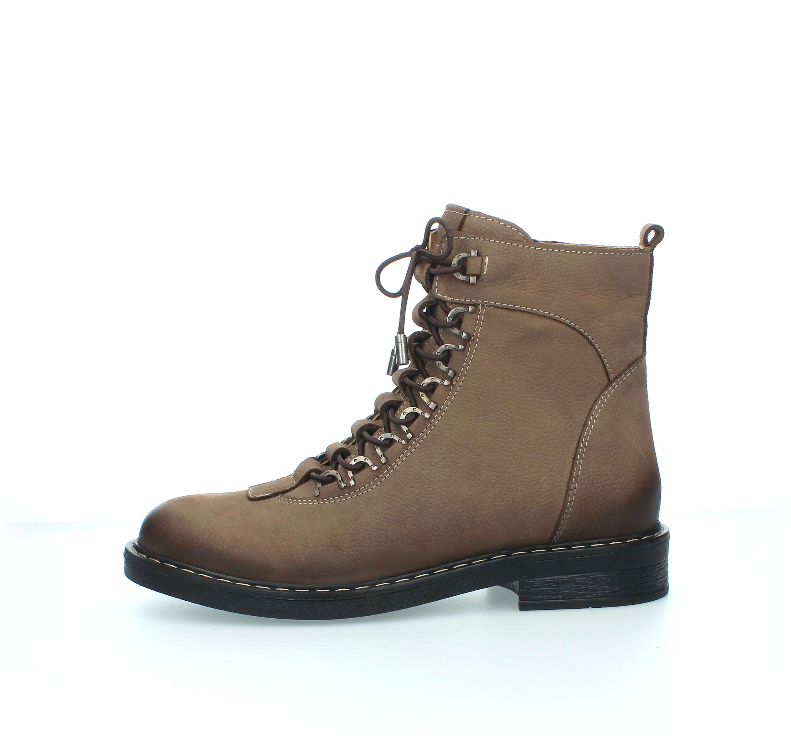 Regalia Boot | 1024