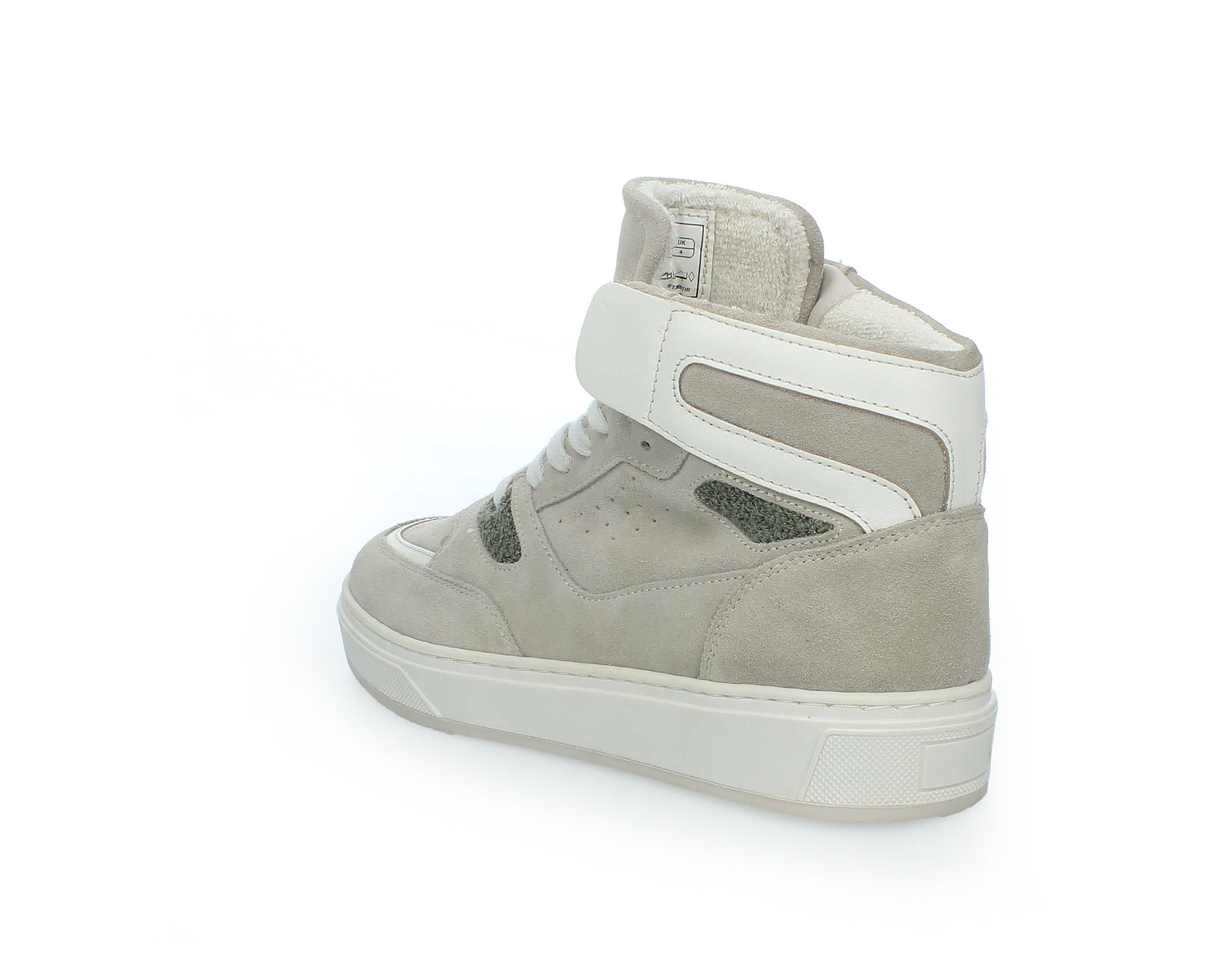 WinterWhisper | OMPELLA