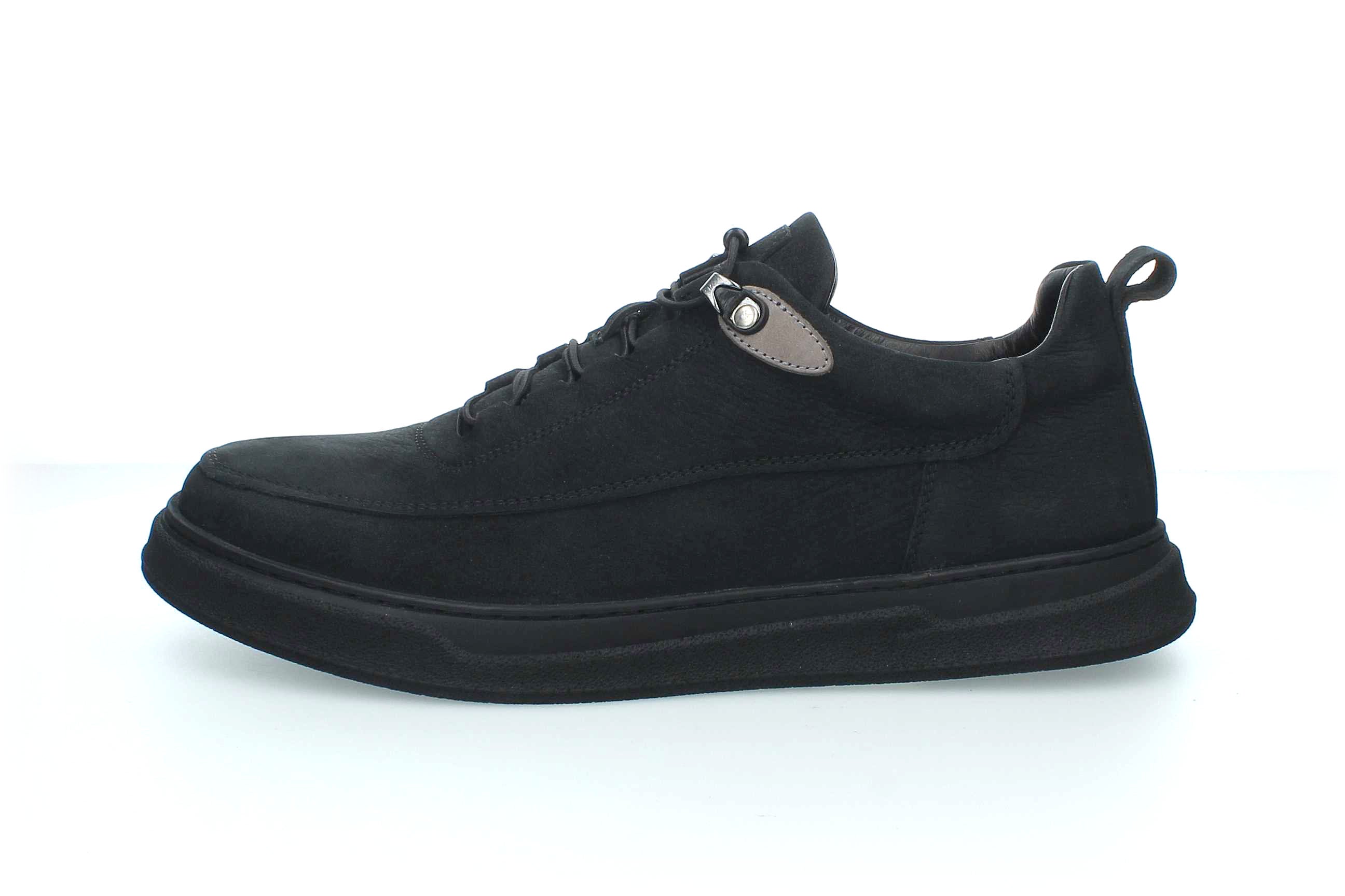 UrbanEase | 2442