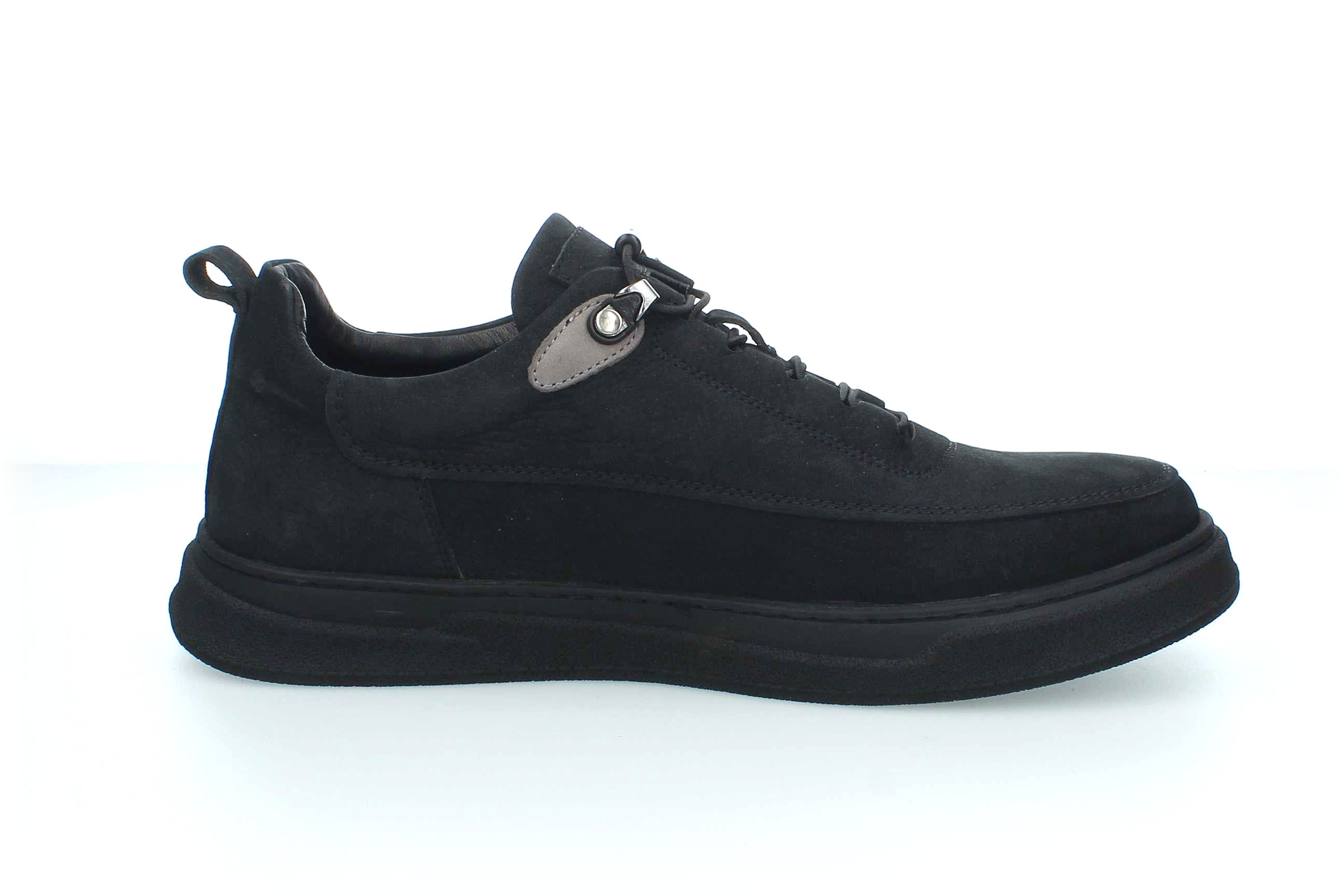 UrbanEase | 2442