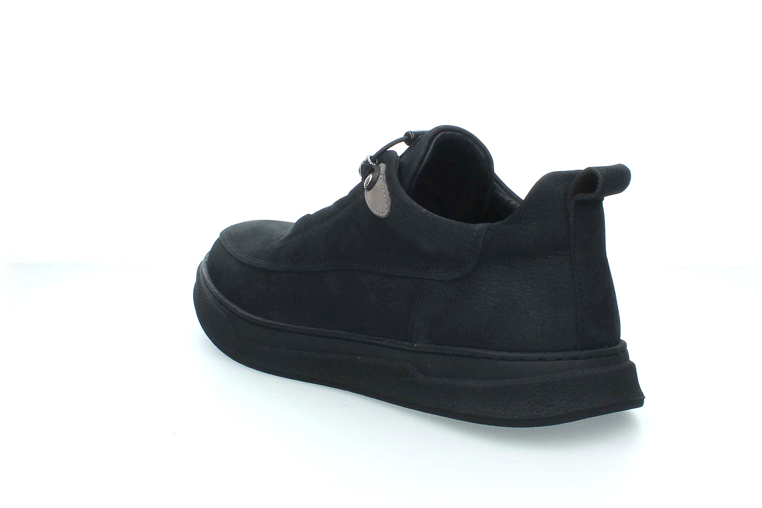 UrbanEase | 2442